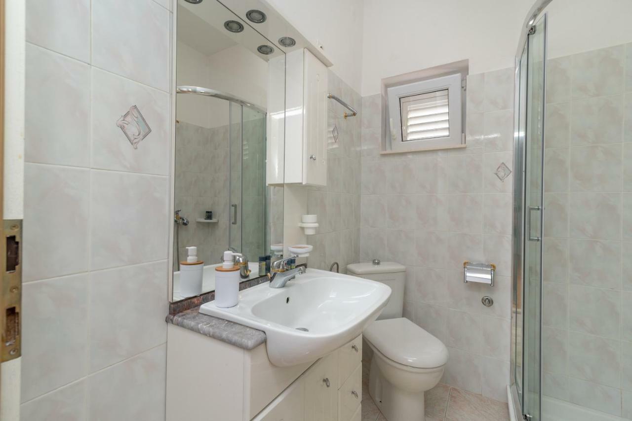 Marinella Apartment Trogir Bagian luar foto